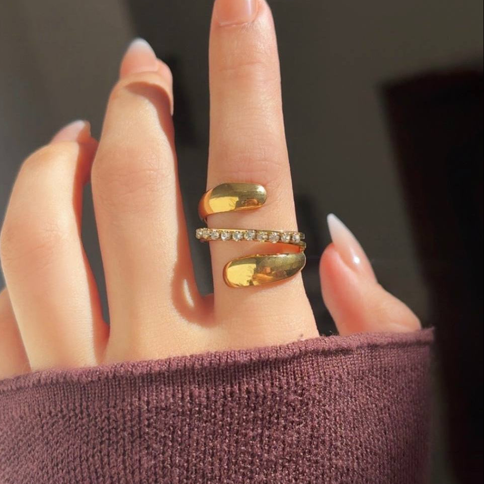 Bold Zircon Ring