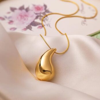 Teardrop Necklace