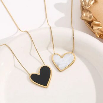 Heart Shaped Pendant Necklace