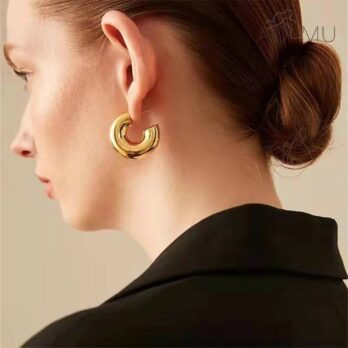 Golden Orbit Hoops