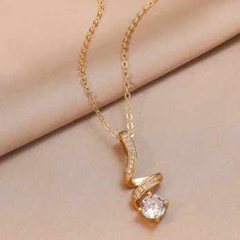 Rotating Line zirconia Pendant Necklace