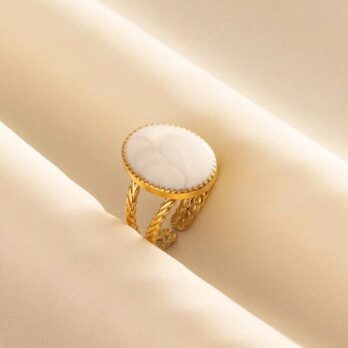 Pearl Ring