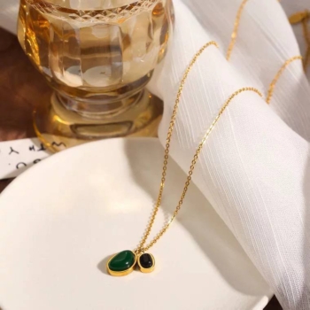 Green and Black Onyx Stone Necklace