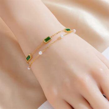 Green Diamond Square Bracelet