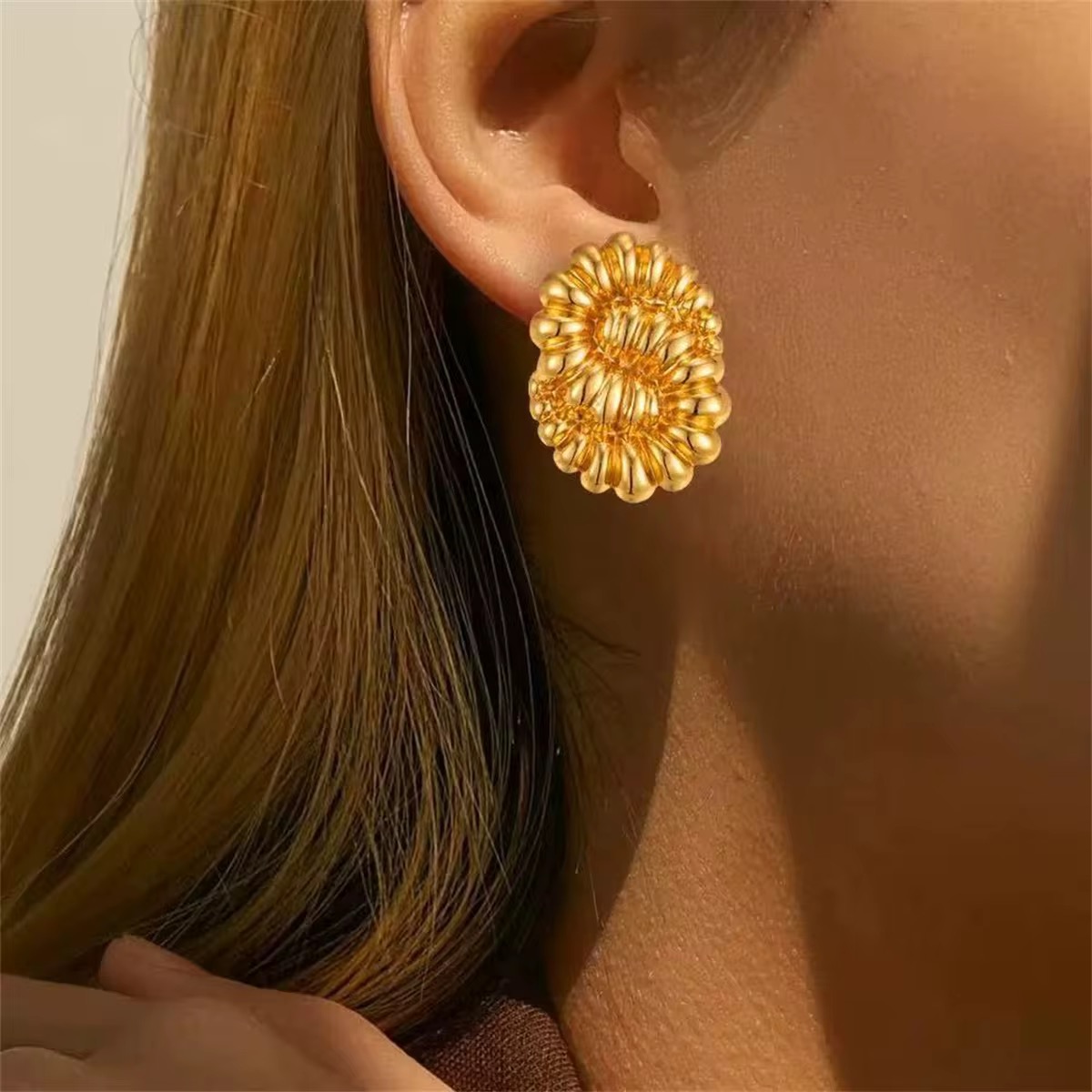 Geometric Texture Design Earrings - Image 2