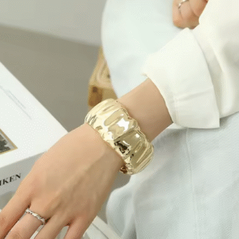 Irregular Wrinkled Alloy Bracelet