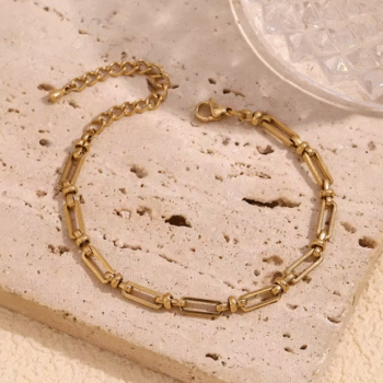 Splicing Paper Clip Bracelet