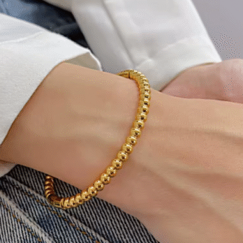 Round Bead Buckle Bracelet